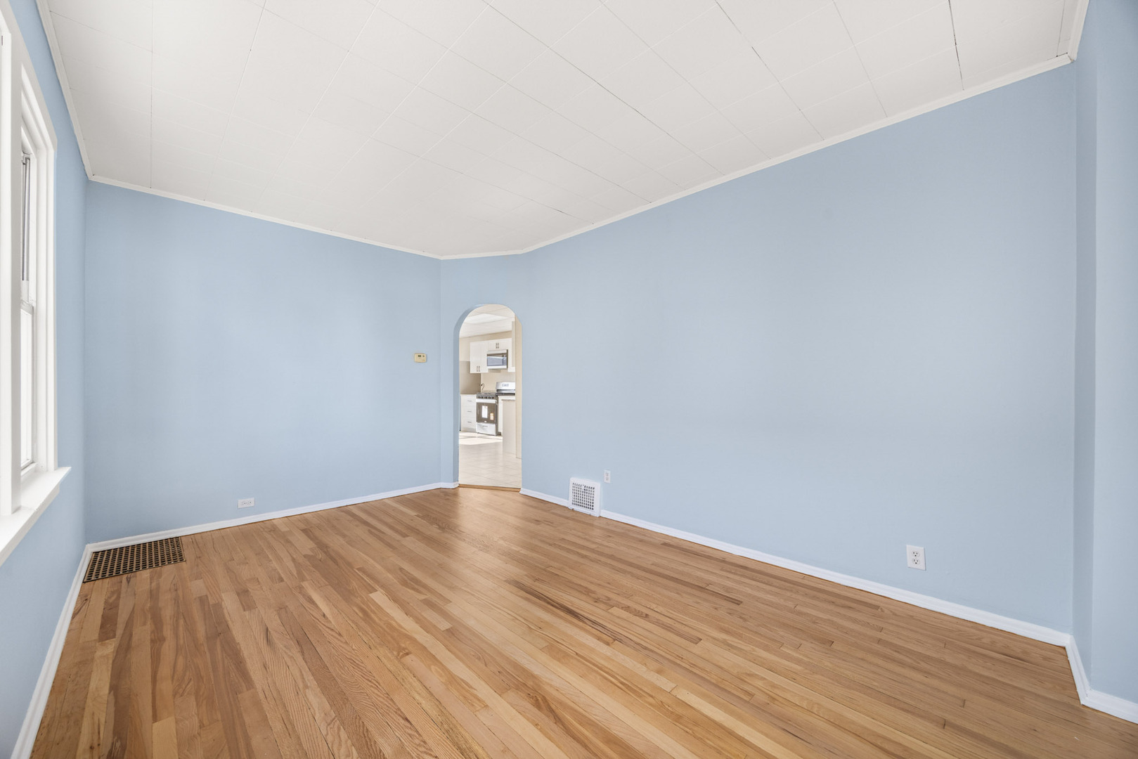 1706 N 15th Avenue, Melrose Park, IL 60160