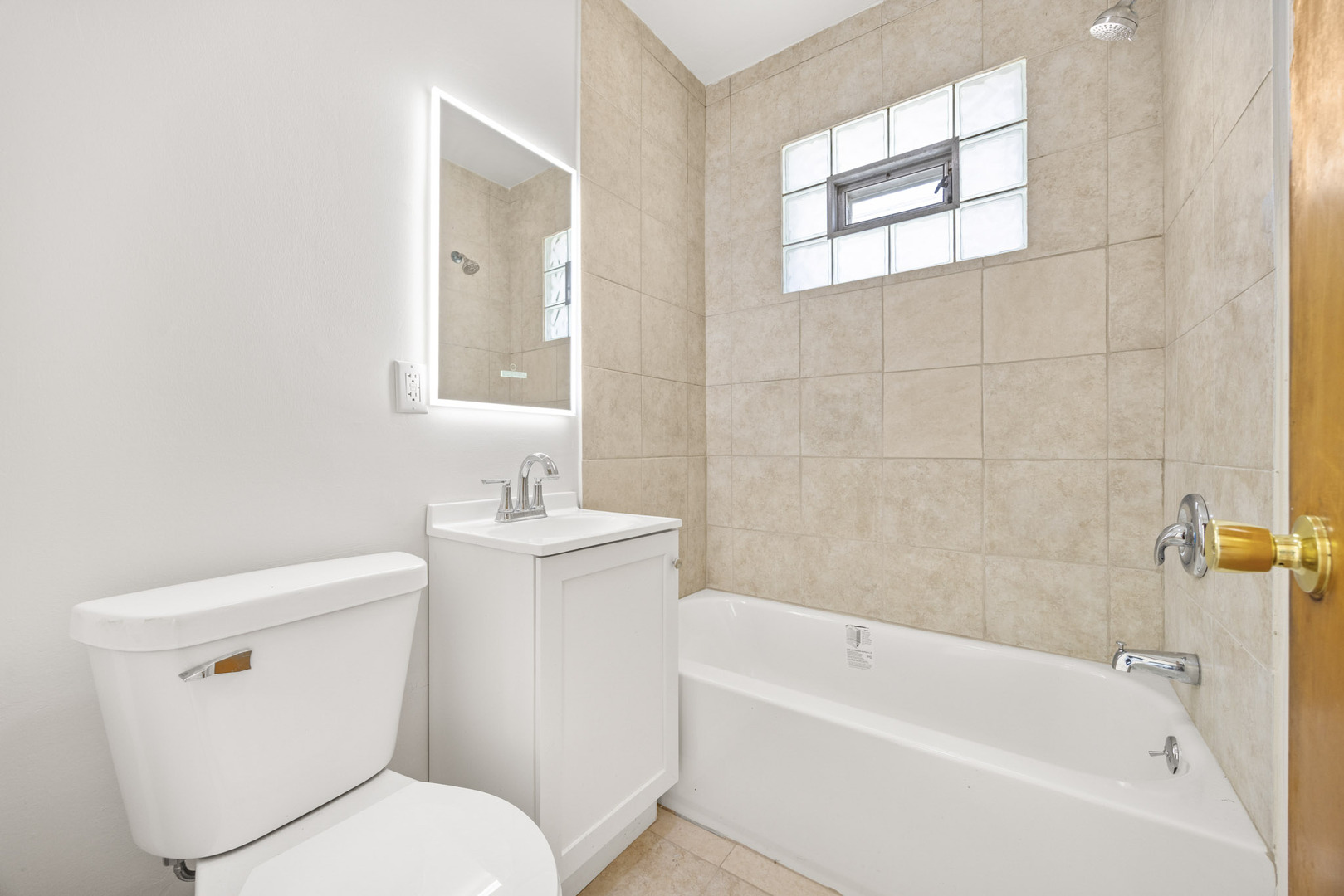 1706 N 15th Avenue, Melrose Park, IL 60160