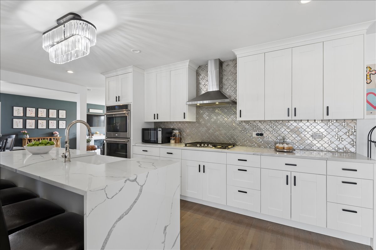 8154 N Root Court, Niles, IL 60714