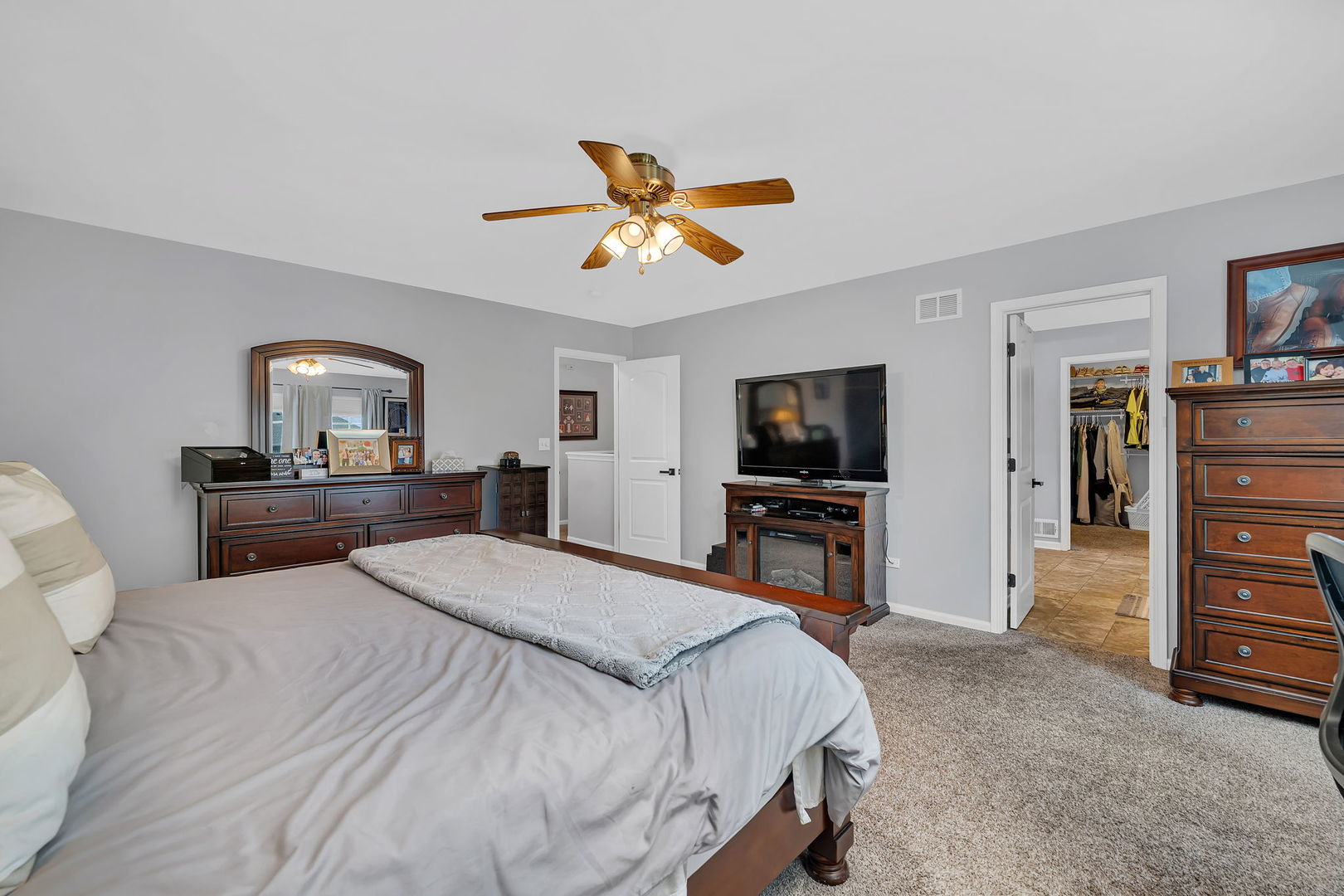1002 Butterfield Circle, Shorewood, IL 60404