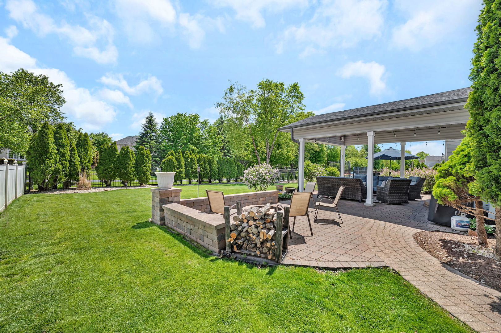 1002 Butterfield Circle, Shorewood, IL 60404