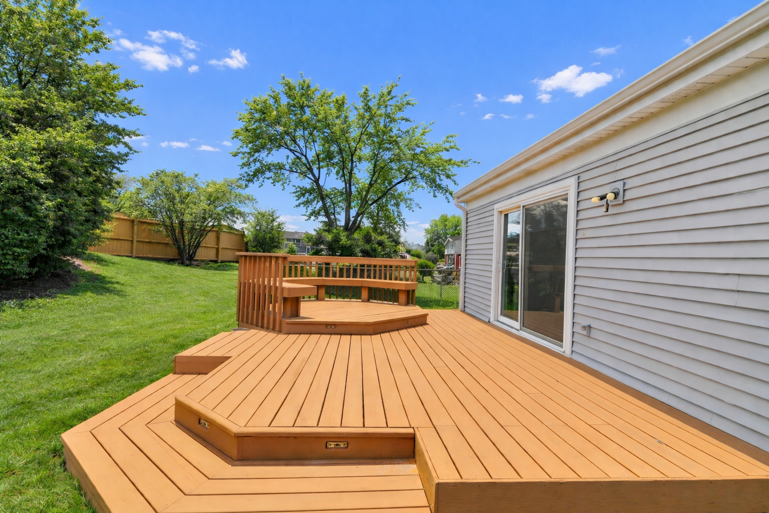 815 Knightsbridge Lane, Schaumburg, IL 60195