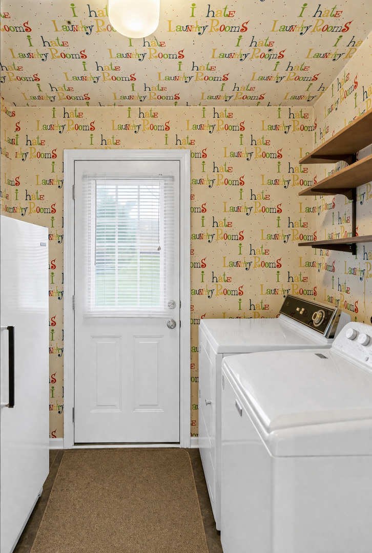 815 Knightsbridge Lane, Schaumburg, IL 60195