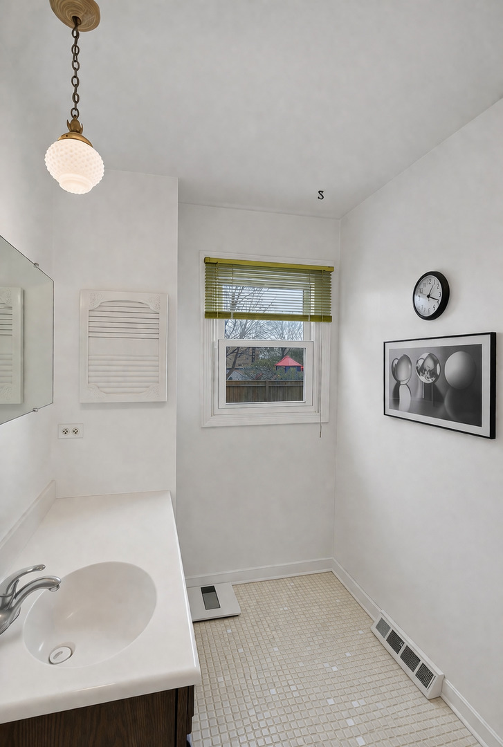 815 Knightsbridge Lane, Schaumburg, IL 60195