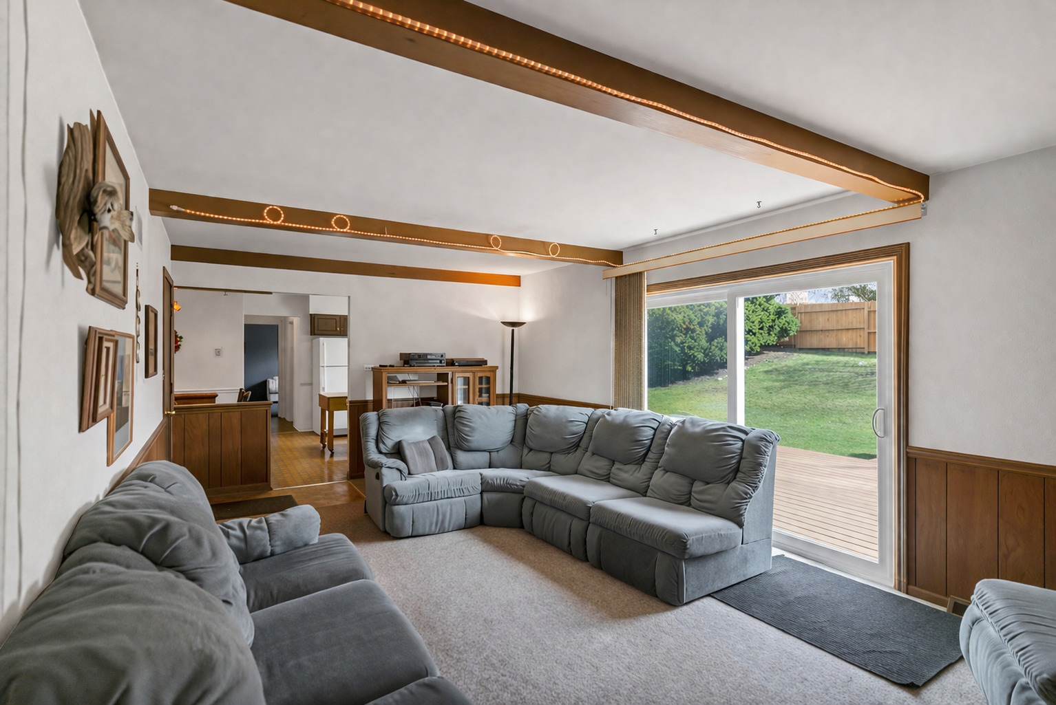 815 Knightsbridge Lane, Schaumburg, IL 60195