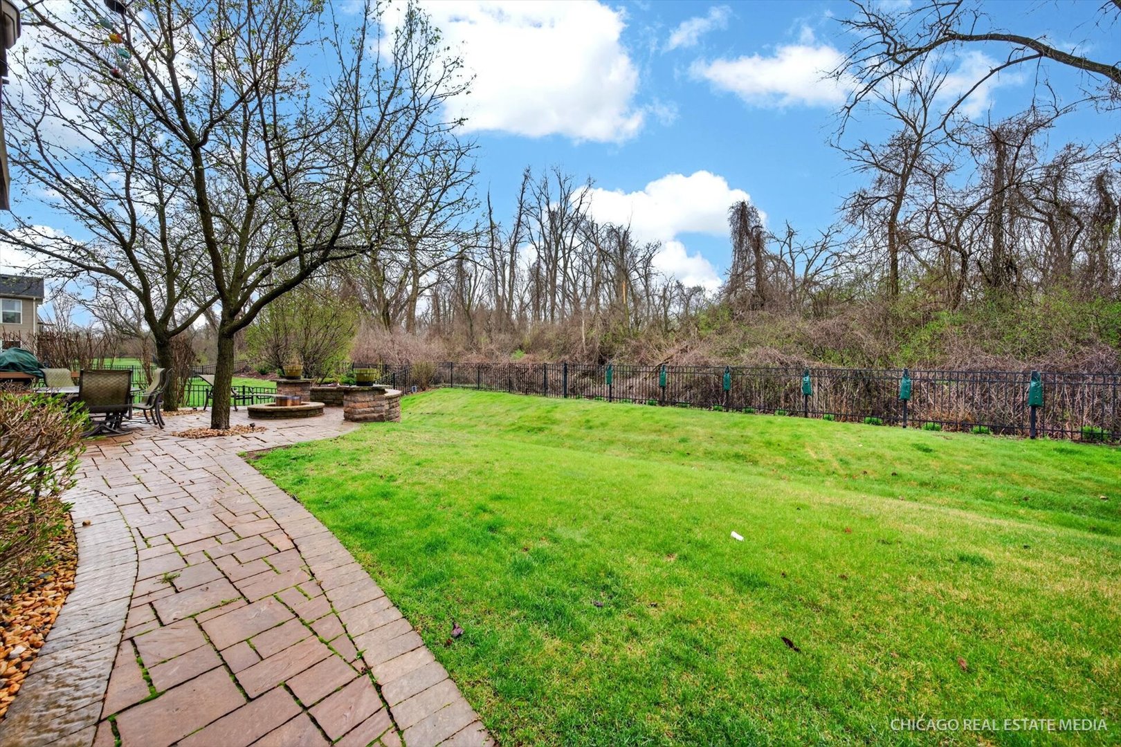 420 Blue Heron Circle, Bartlett, IL 60103