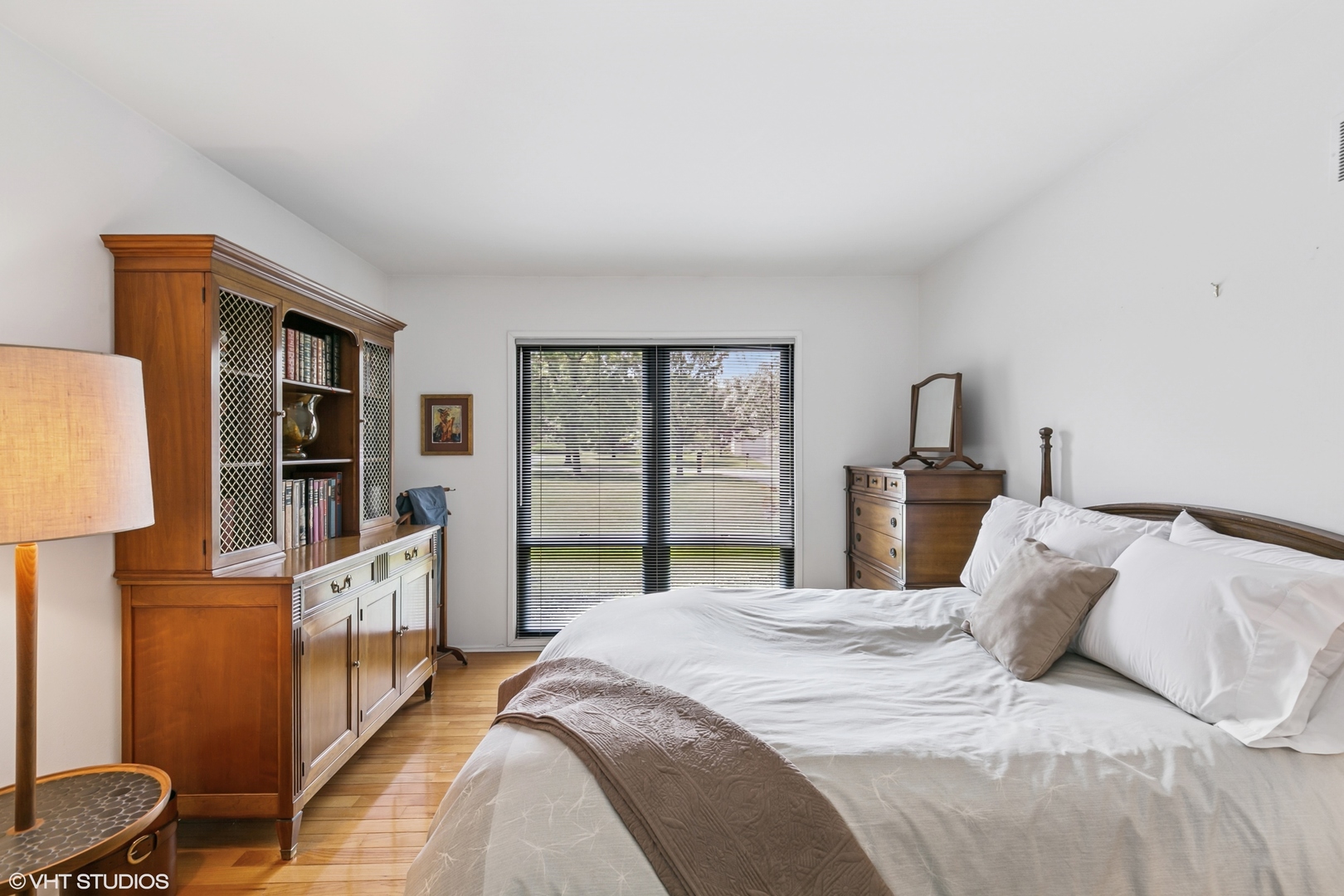 1707 Lynwood Court, Flossmoor, IL 60422