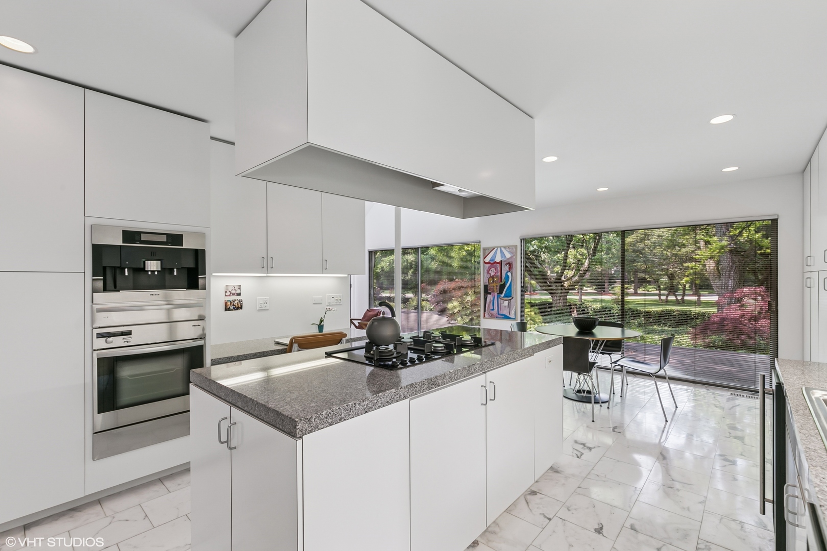 1707 Lynwood Court, Flossmoor, IL 60422