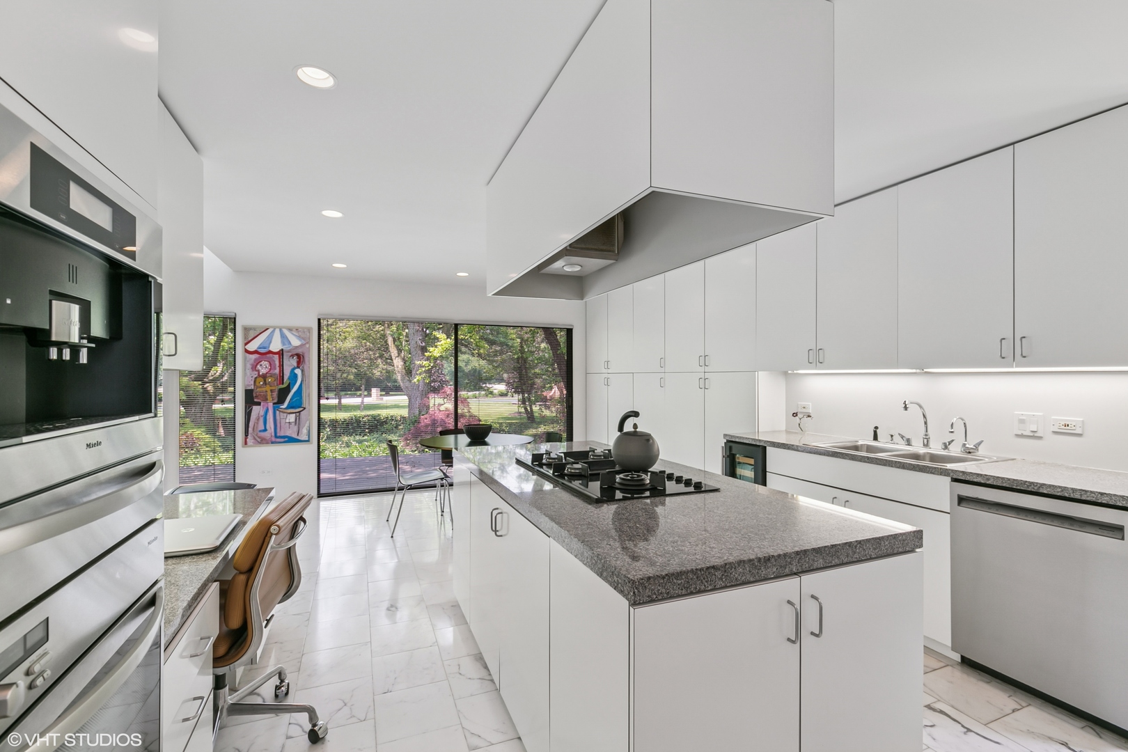 1707 Lynwood Court, Flossmoor, IL 60422