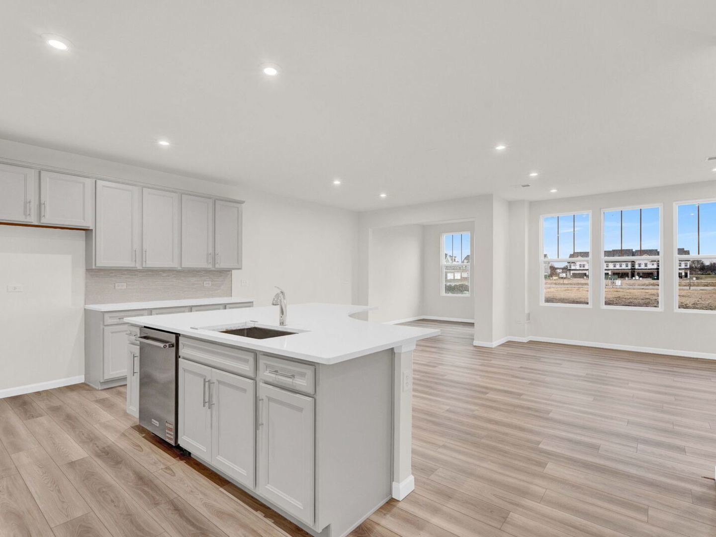 12764 S Nicholas Drive, Plainfield, IL 60585