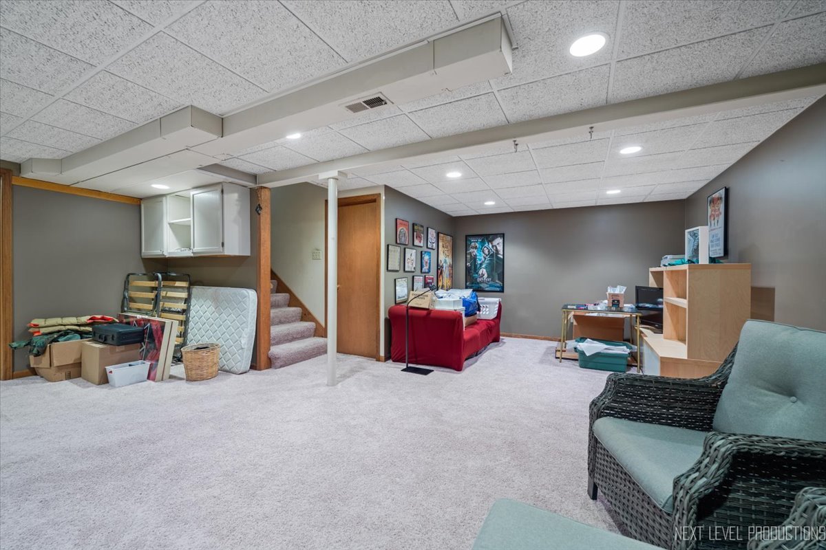 Naperville, IL 60564