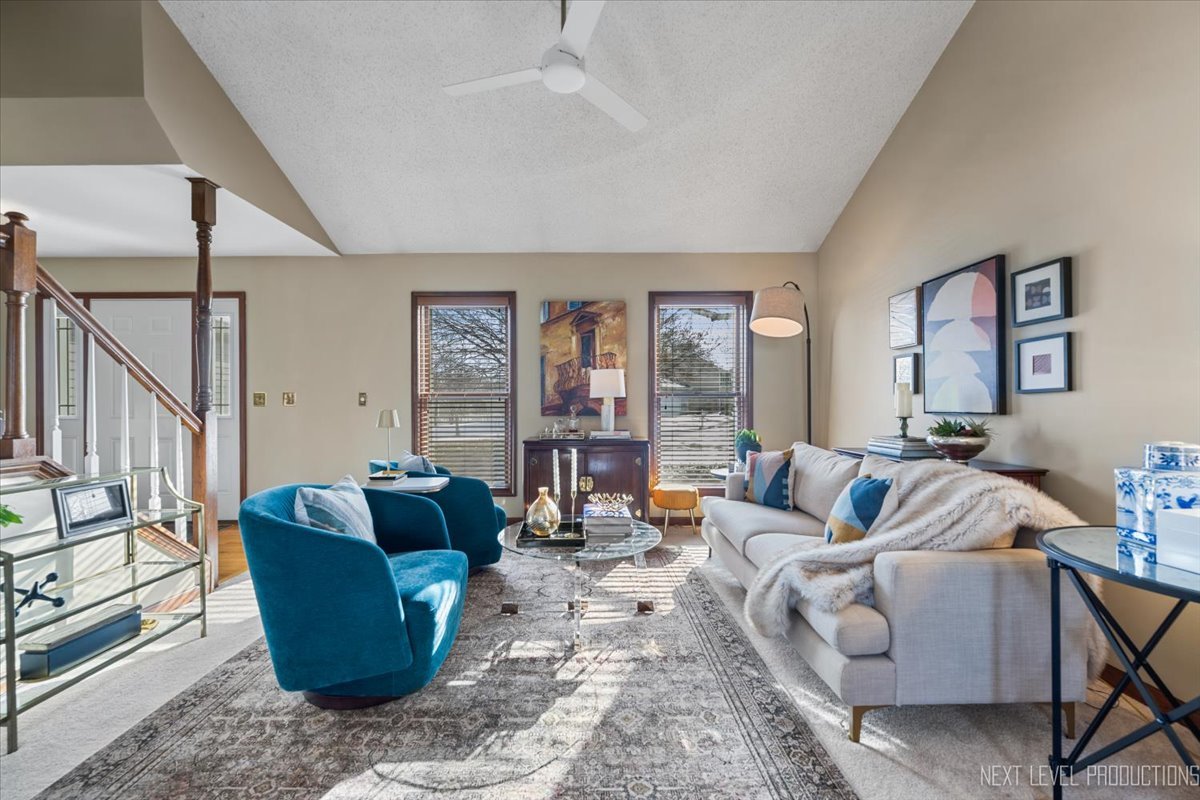 Naperville, IL 60564