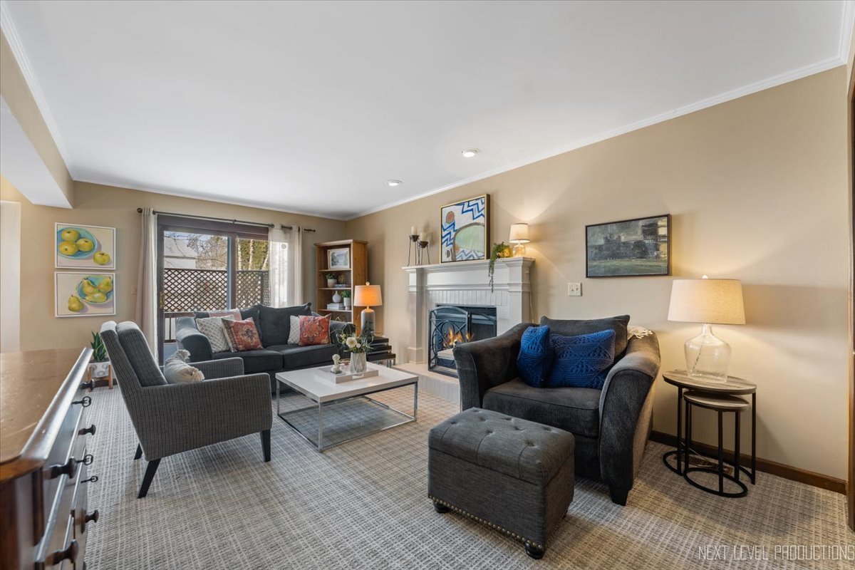 Naperville, IL 60564