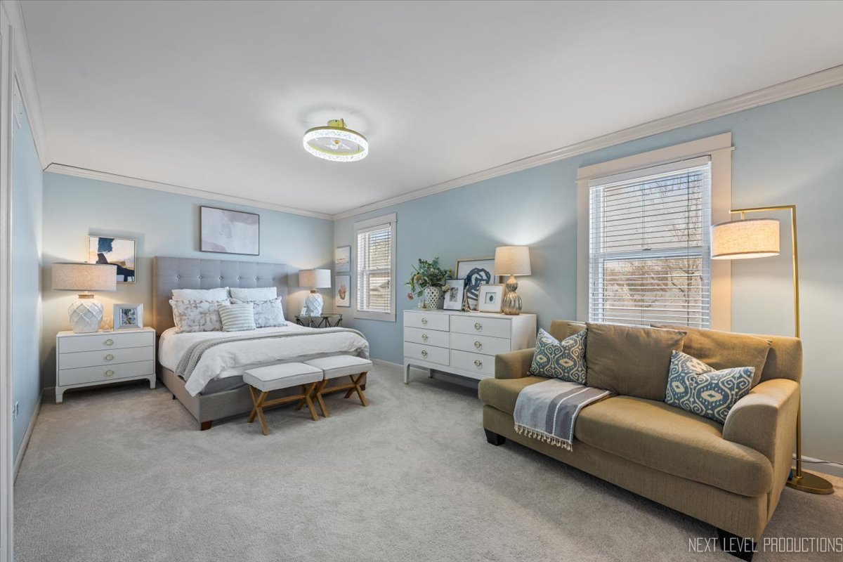 Naperville, IL 60564