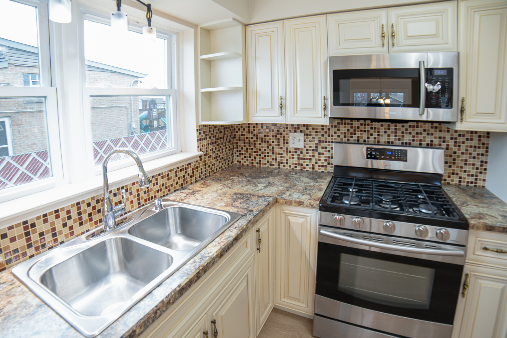 4841 Lamb Drive, Oak Lawn, IL 60453