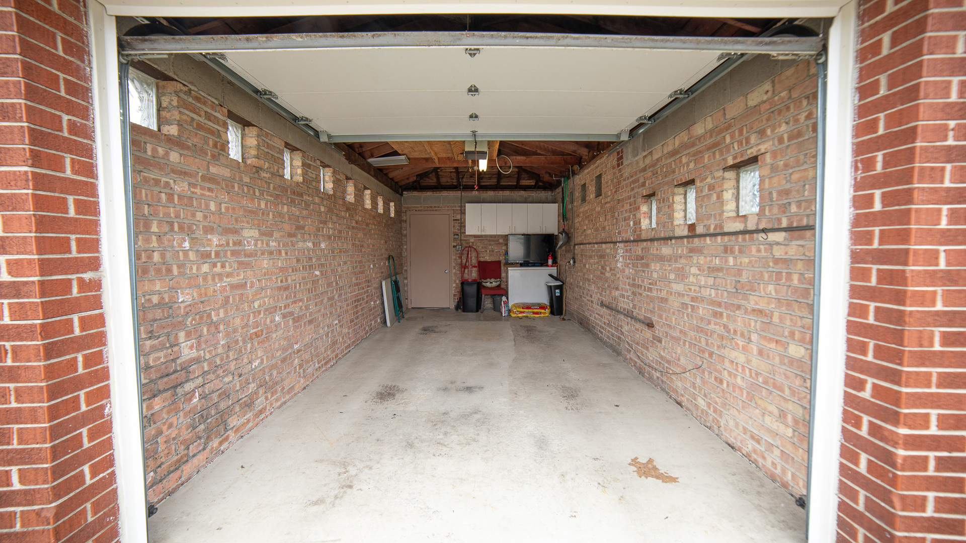 4841 Lamb Drive, Oak Lawn, IL 60453