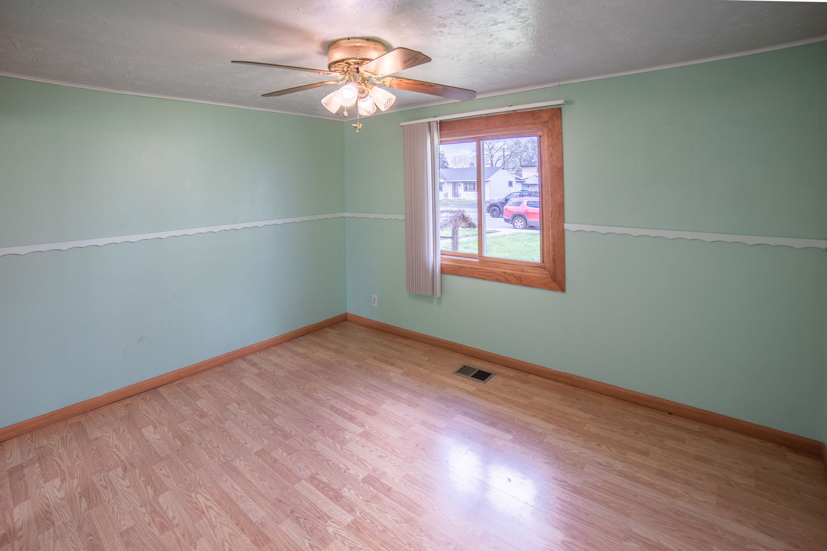 8953 S Corcoran Road, Hometown, IL 60456