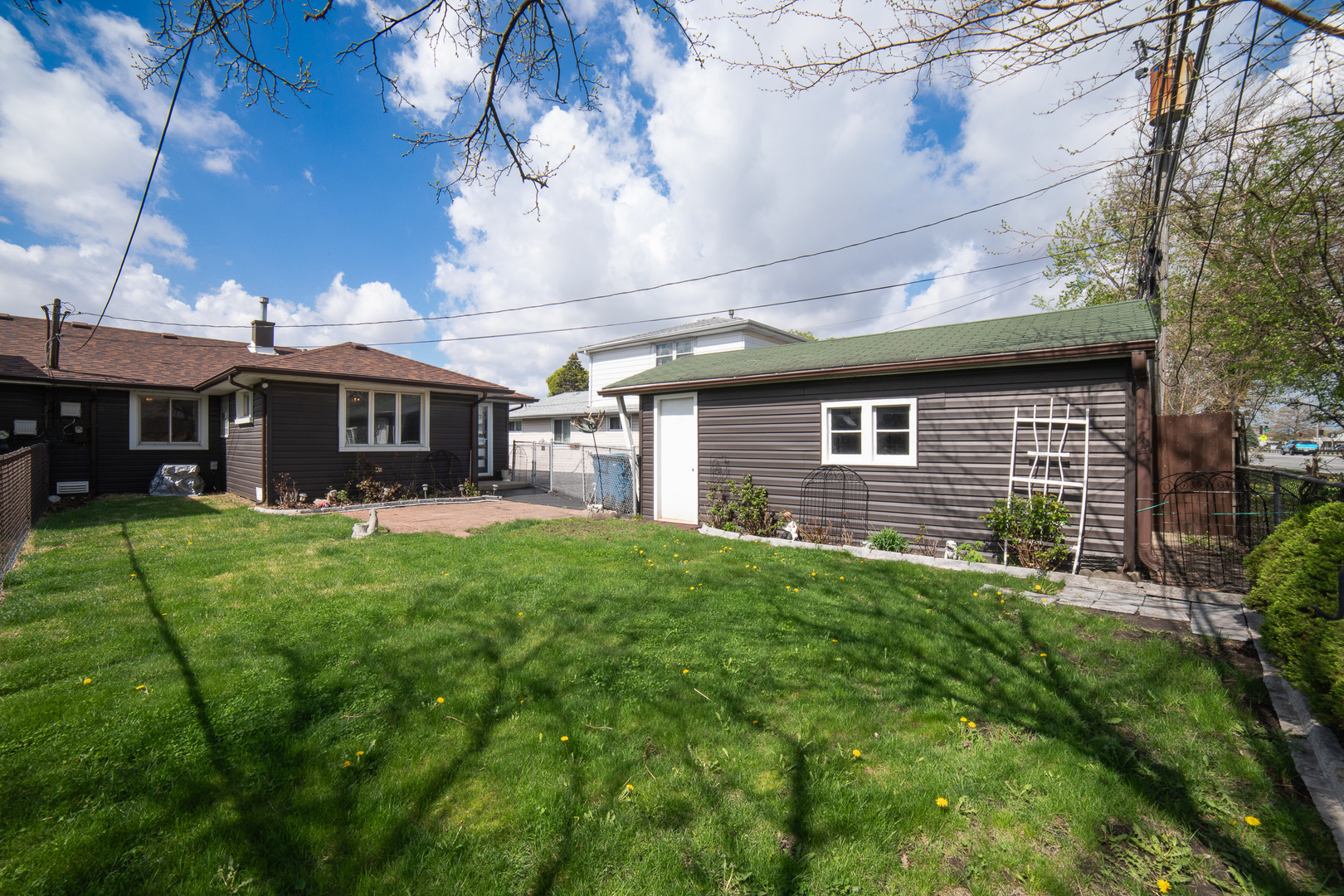 8953 S Corcoran Road, Hometown, IL 60456