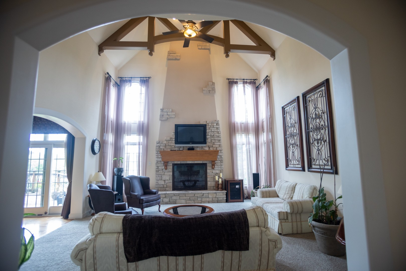 7542 Thornhill Court, Yorkville, IL 60560