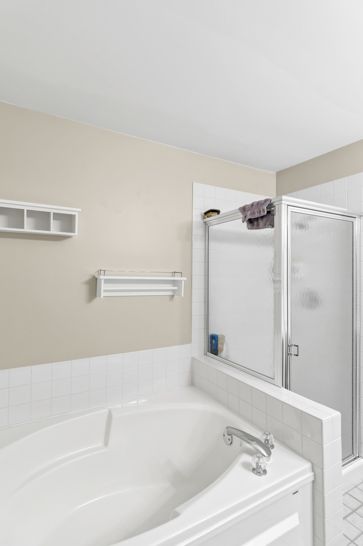 697 Bent Ridge Lane, Elgin, IL 60120