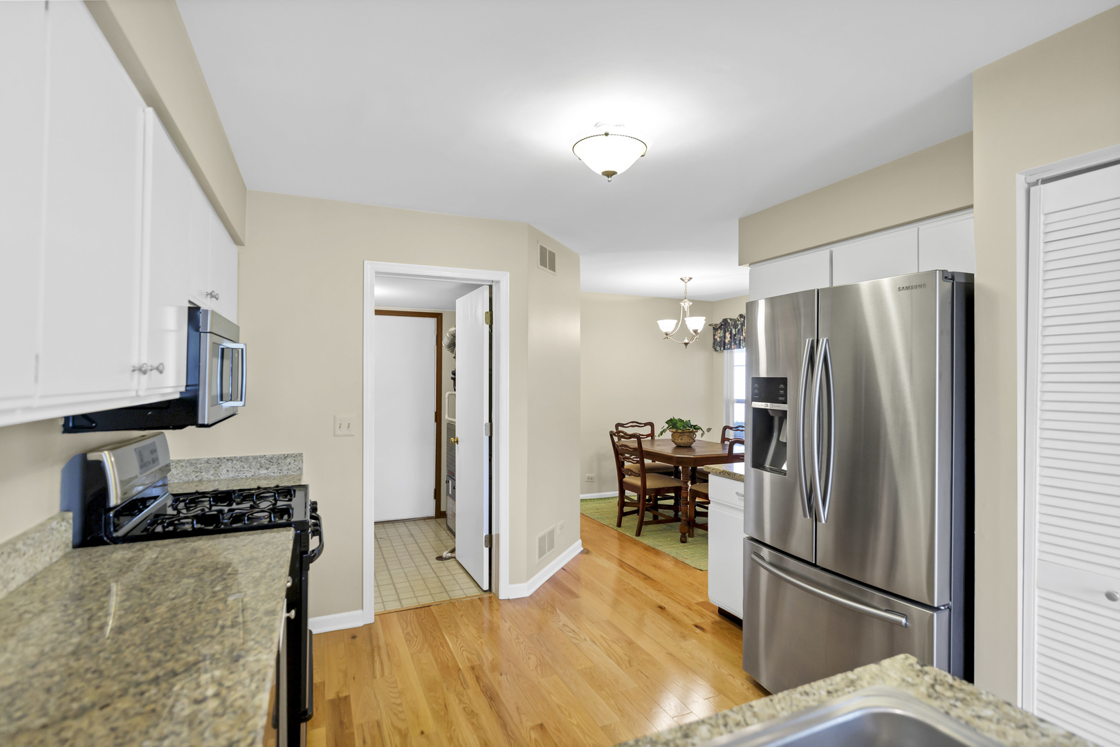 697 Bent Ridge Lane, Elgin, IL 60120