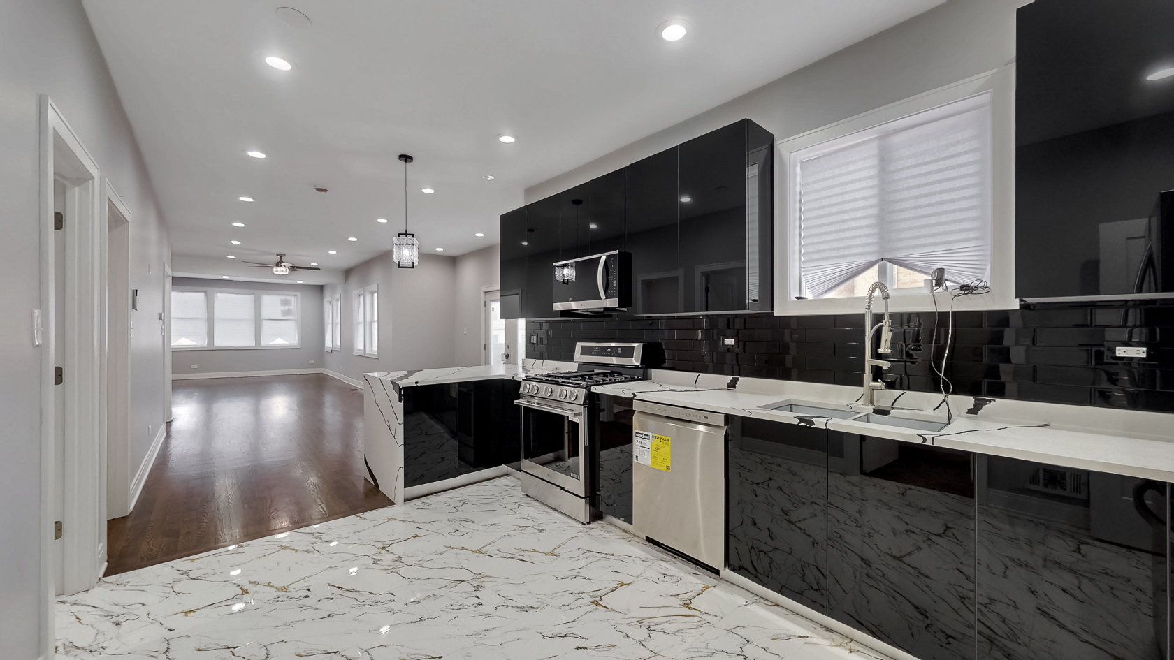 2347 Walnut Street, Blue Island, IL 60406