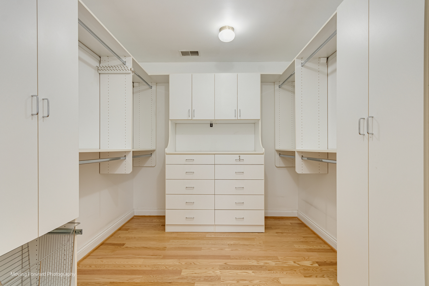 3129 N Oconto Avenue, Chicago, IL 60707