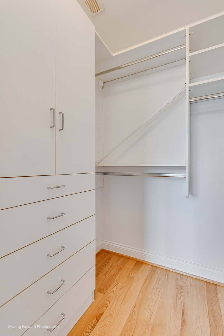 3129 N Oconto Avenue, Chicago, IL 60707