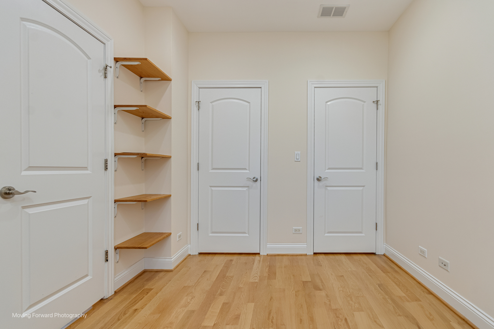 3129 N Oconto Avenue, Chicago, IL 60707