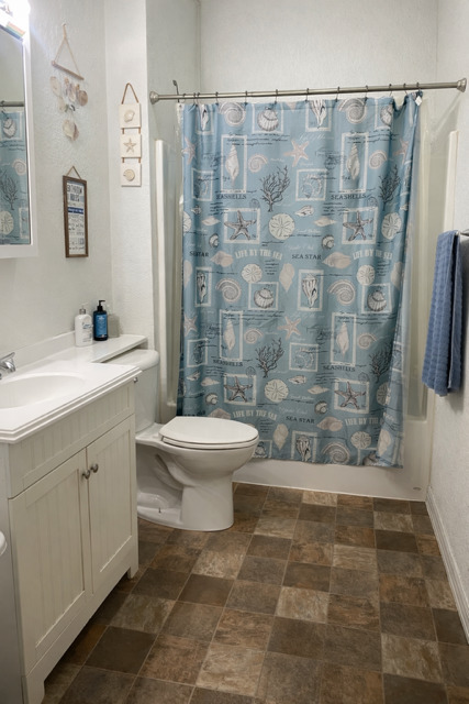 2285 W Center Street, Decatur, IL 62526