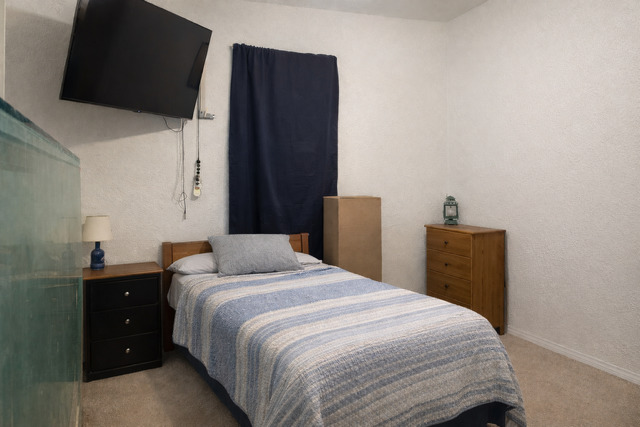 2285 W Center Street, Decatur, IL 62526