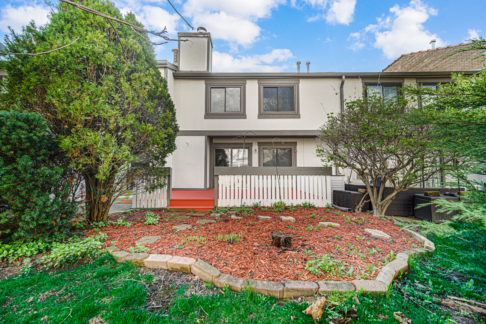 112 Chicory Court, Rolling Meadows, IL 60008