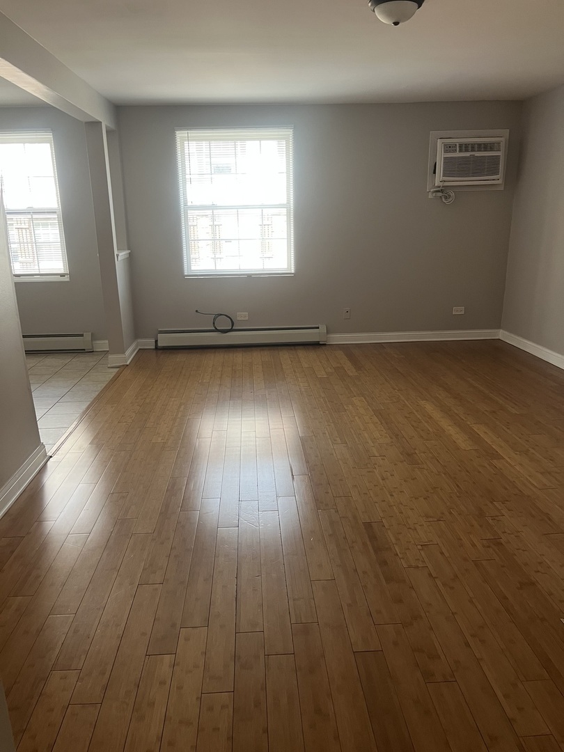 9433 86th Court #1W, Hickory Hills, IL 60457