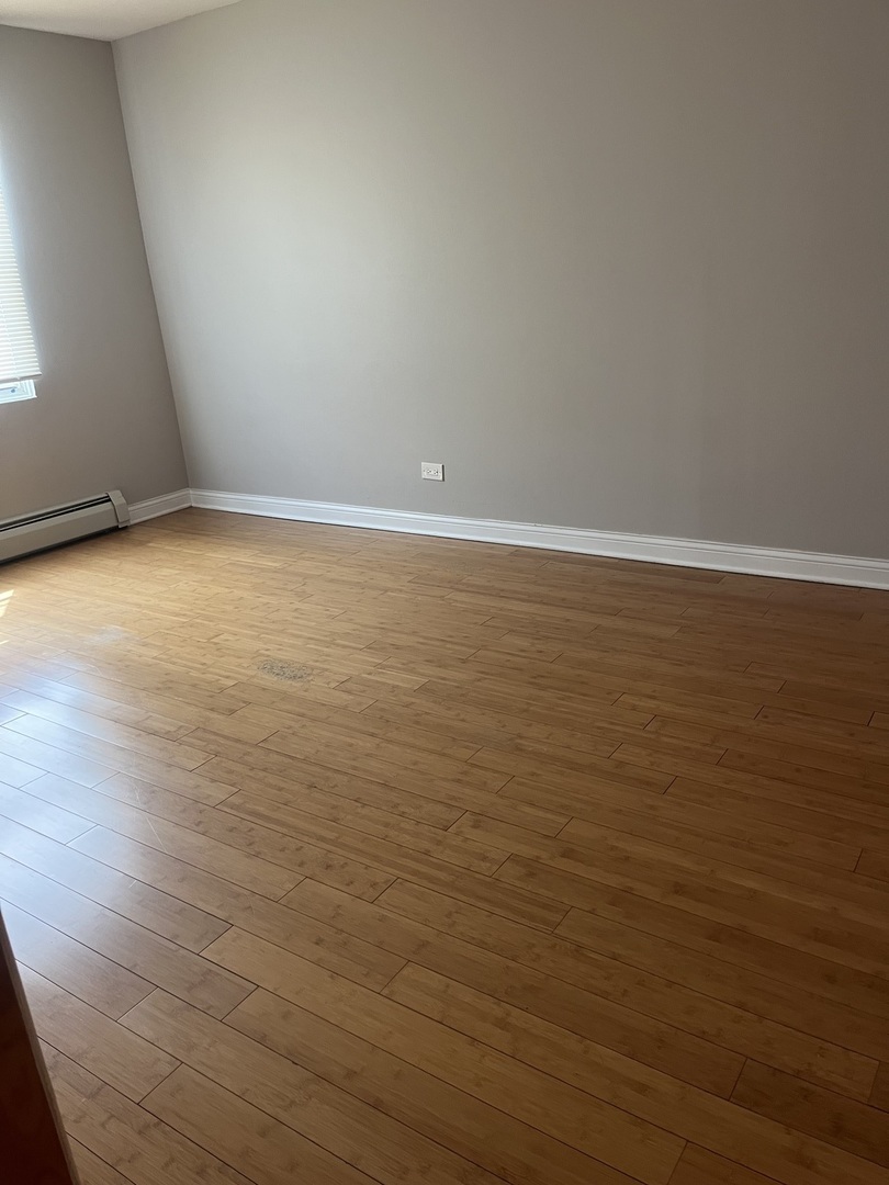 9433 86th Court #1W, Hickory Hills, IL 60457