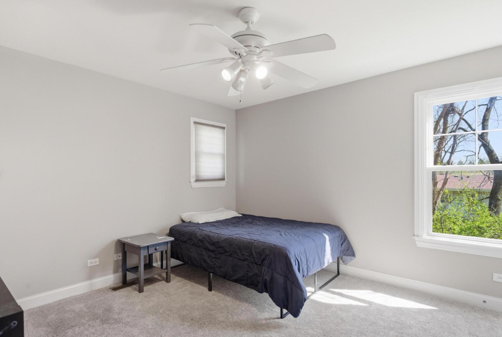 1231 S Ardmore Avenue, Villa Park, IL 60181