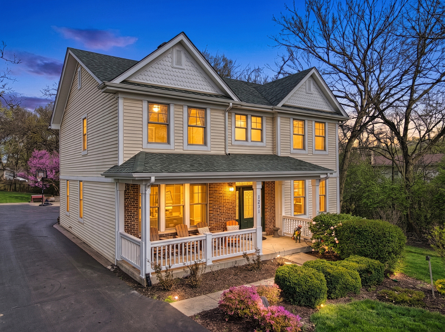 1231 S Ardmore Avenue, Villa Park, IL 60181