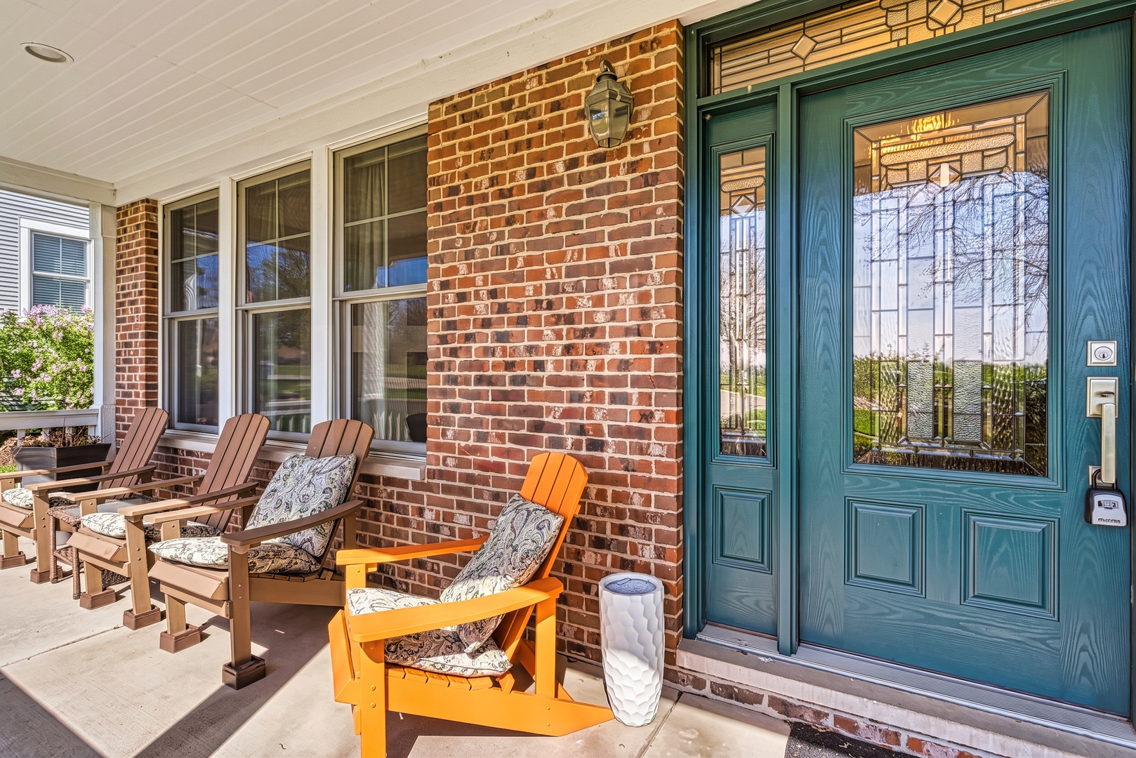 1231 S Ardmore Avenue, Villa Park, IL 60181