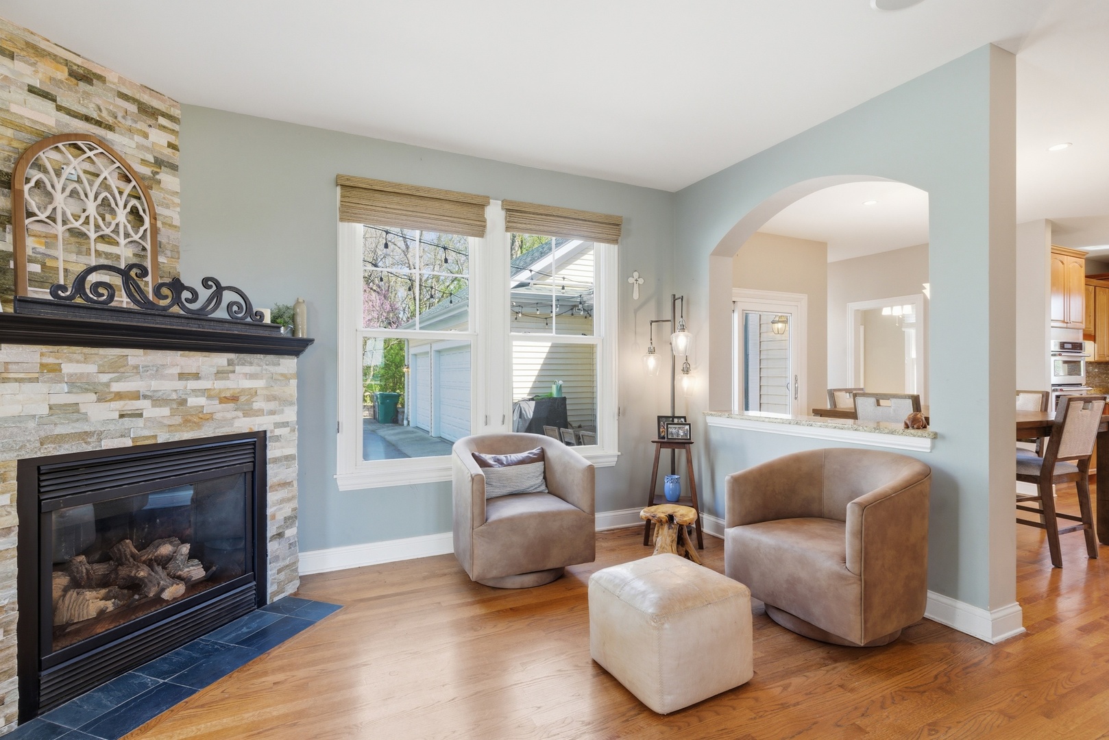 1231 S Ardmore Avenue, Villa Park, IL 60181