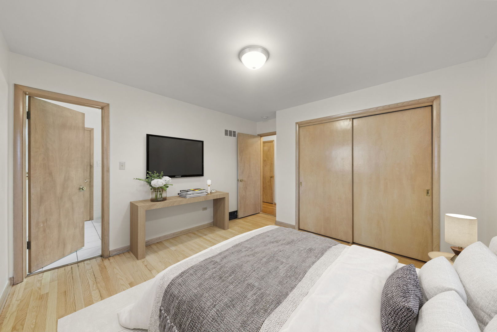 17908 Lorenz Avenue, Lansing, IL 60438