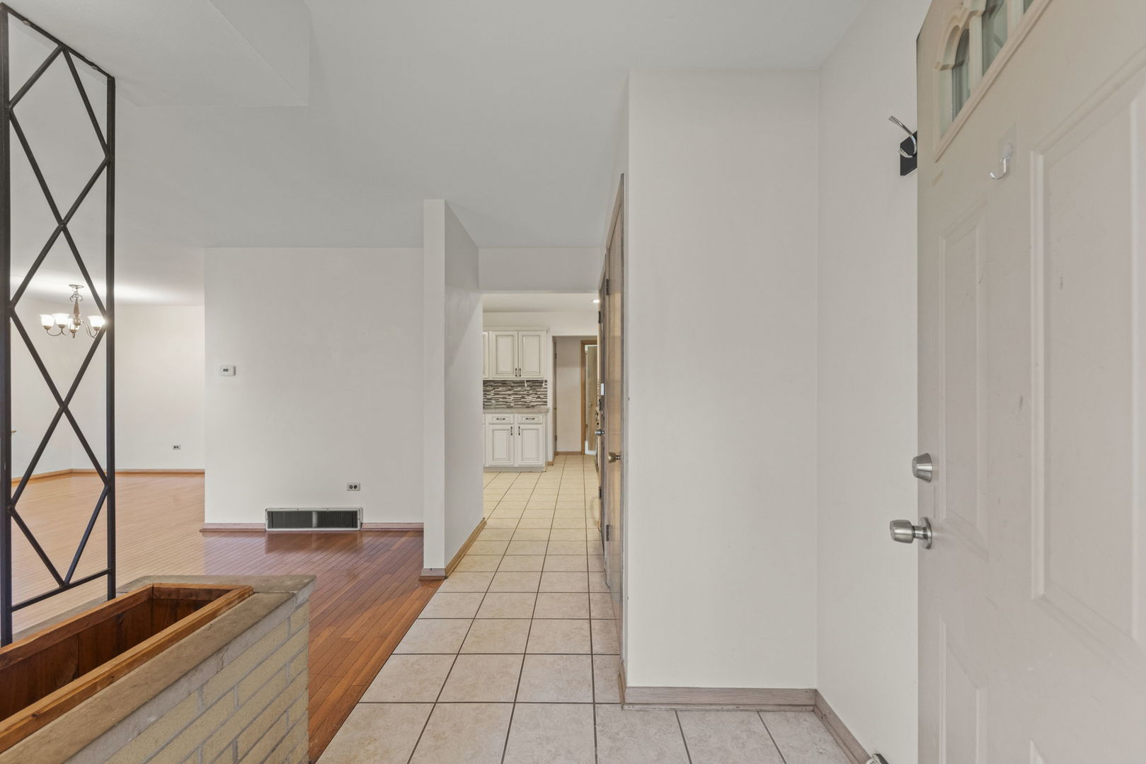 17908 Lorenz Avenue, Lansing, IL 60438