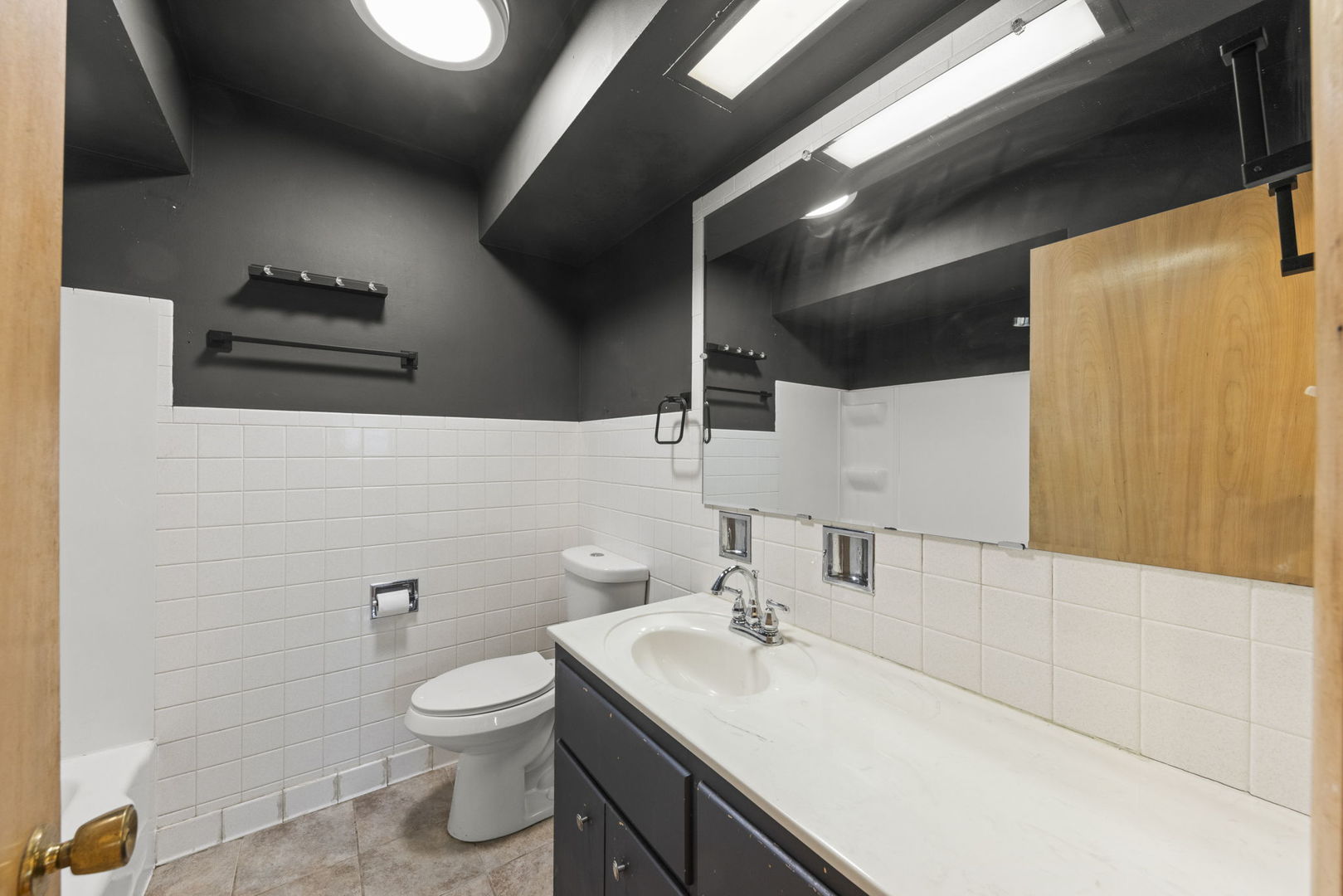 17908 Lorenz Avenue, Lansing, IL 60438