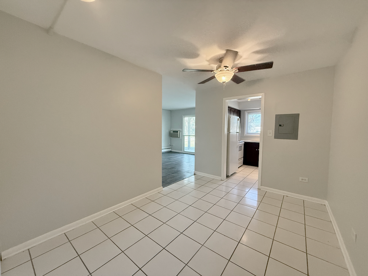 337 N Carter Street #102, Palatine, IL 60067