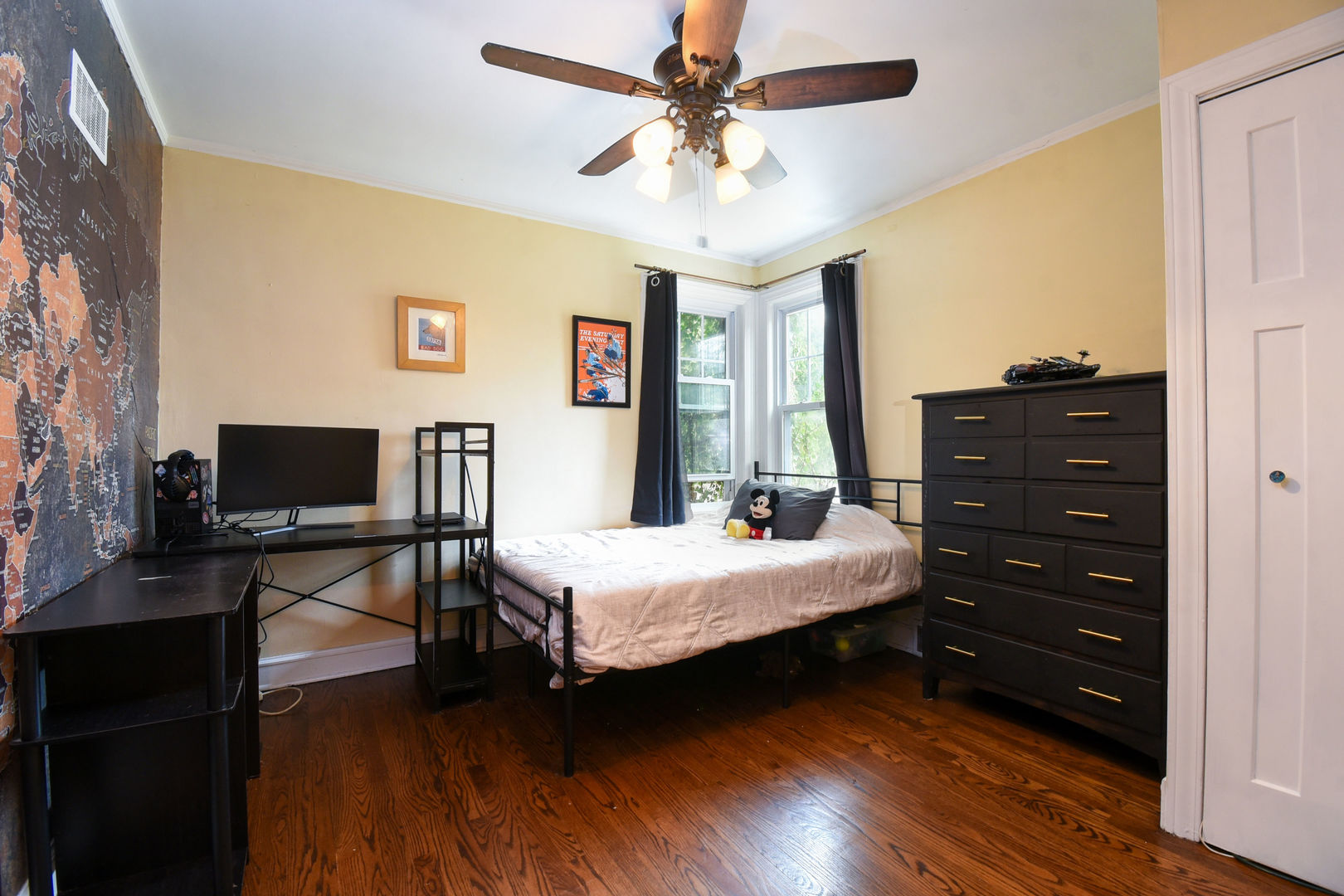 3517 Hollywood Avenue, Brookfield, IL 60513