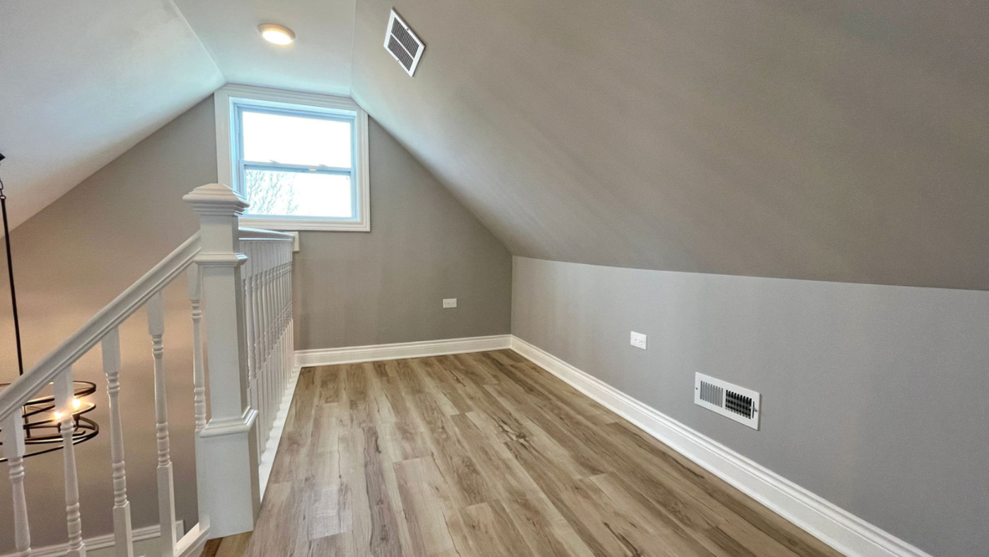 3647 W 57th Place, Chicago, IL 60629