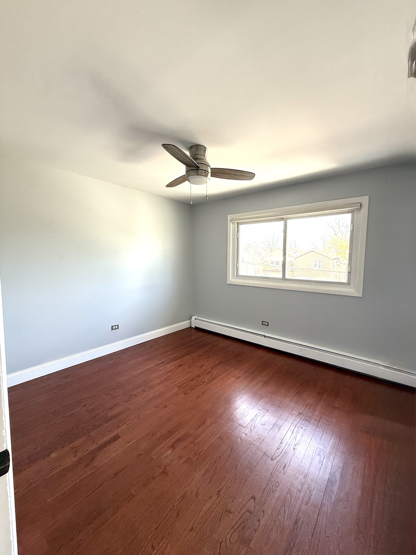 1101 Harlem Avenue #301, Forest Park, IL 60130