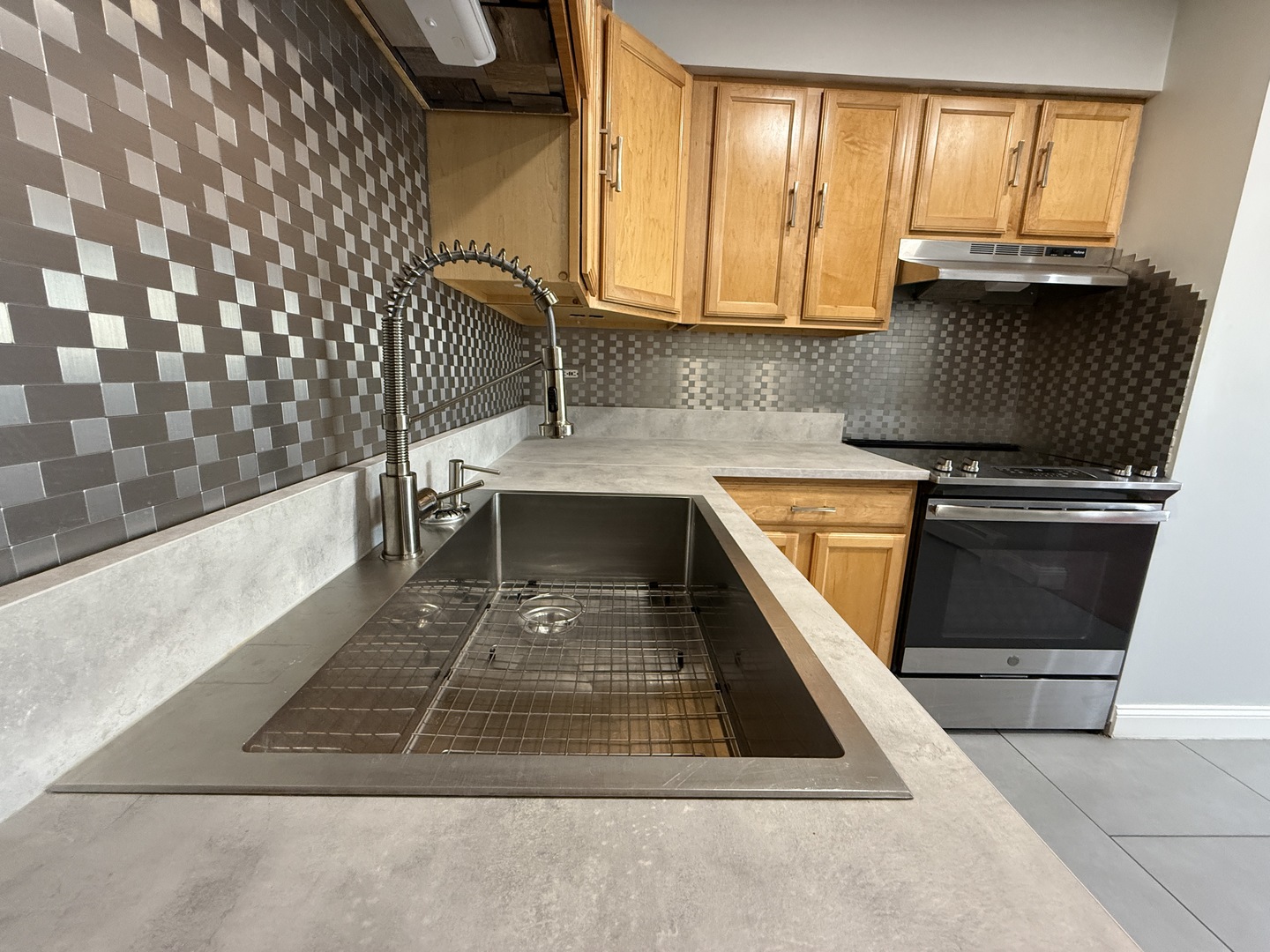 1101 Harlem Avenue #301, Forest Park, IL 60130