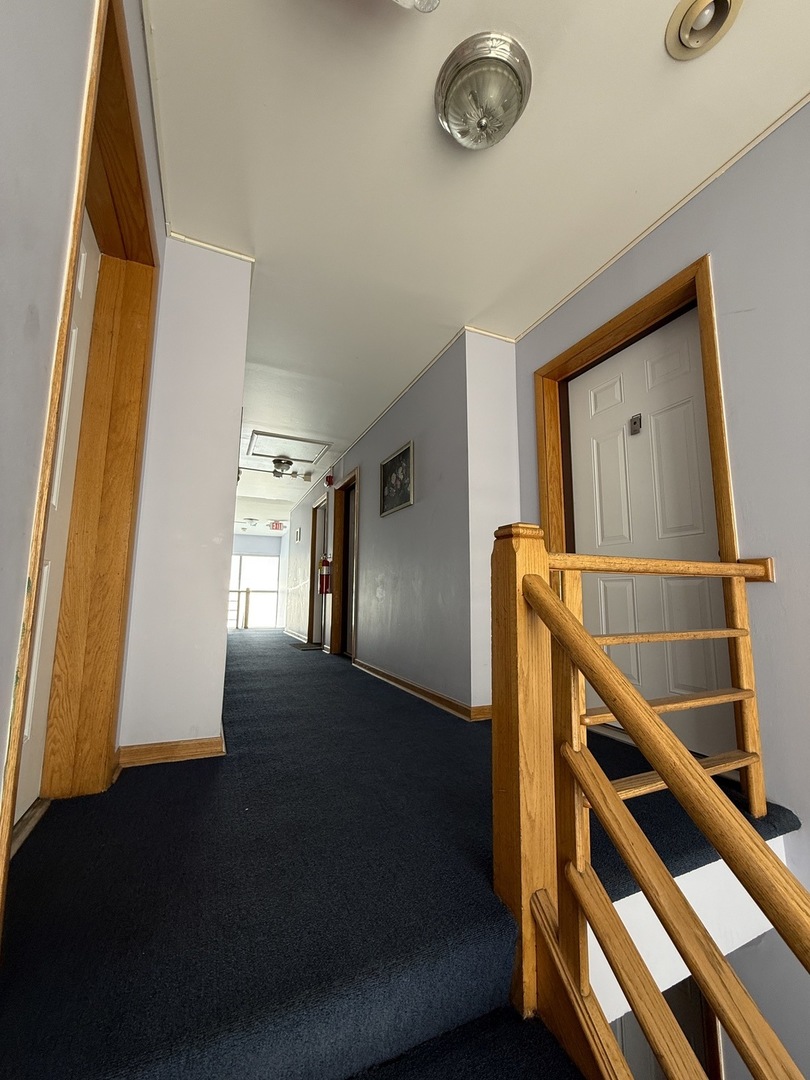 1101 Harlem Avenue #301, Forest Park, IL 60130