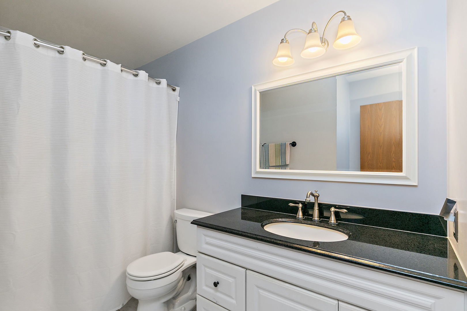 313 N Huntington Drive, McHenry, IL 60050