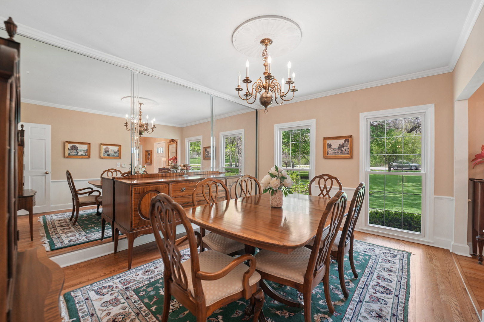 21063 N Middleton Drive, Kildeer, IL 60047