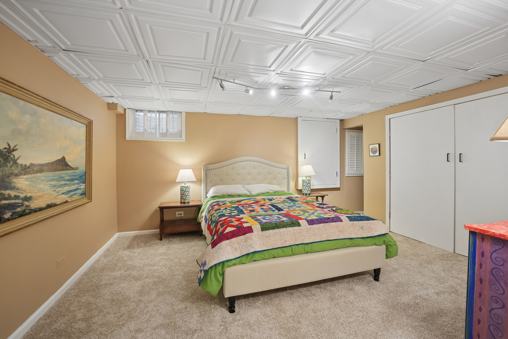 21063 N Middleton Drive, Kildeer, IL 60047